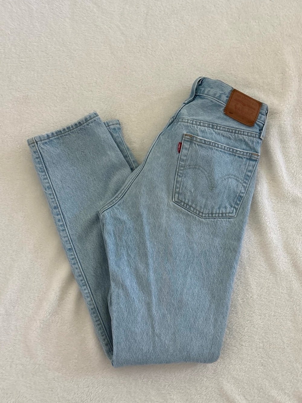 Levi's High-Rise Straight Leg Jeans - Size W26 L32